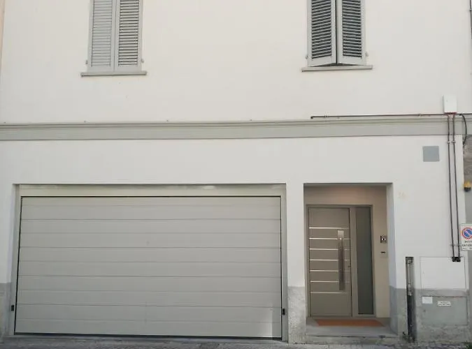 Sweet Homes Guest house Lecco